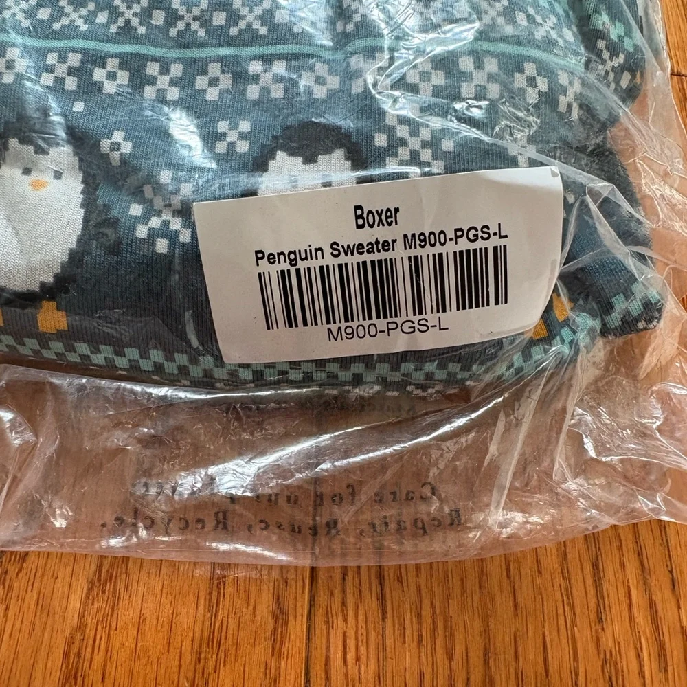 MeUndies Men’s Boxer Penguin Sweater Print NWT Size Large